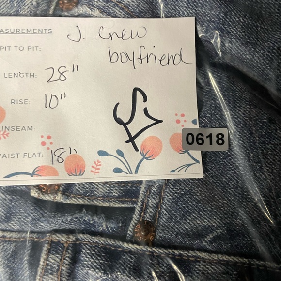 J crew broken in boyfriend blue distressed jean - Picture 13 of 13